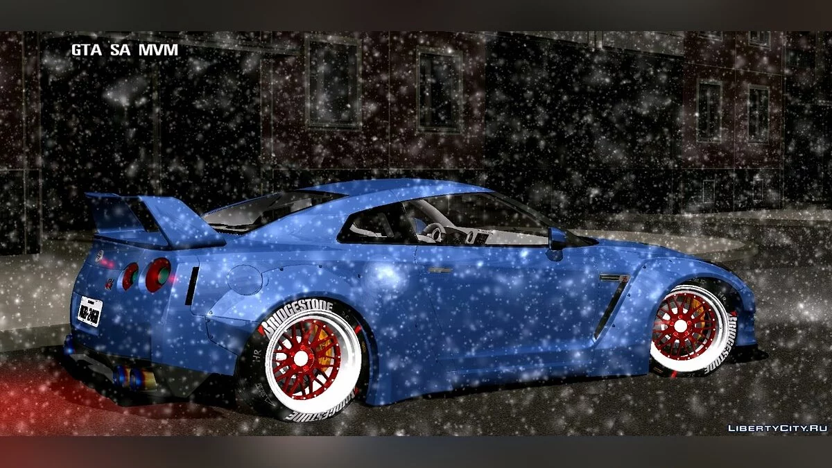 Nissan GT-R (R35) / GTA San Andreas (iOS, Android)