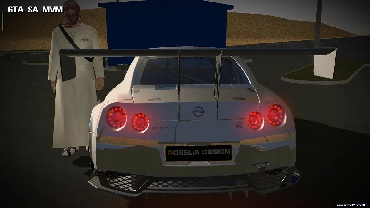 Nissan GTR R35 / GTA San Andreas (iOS, Android)