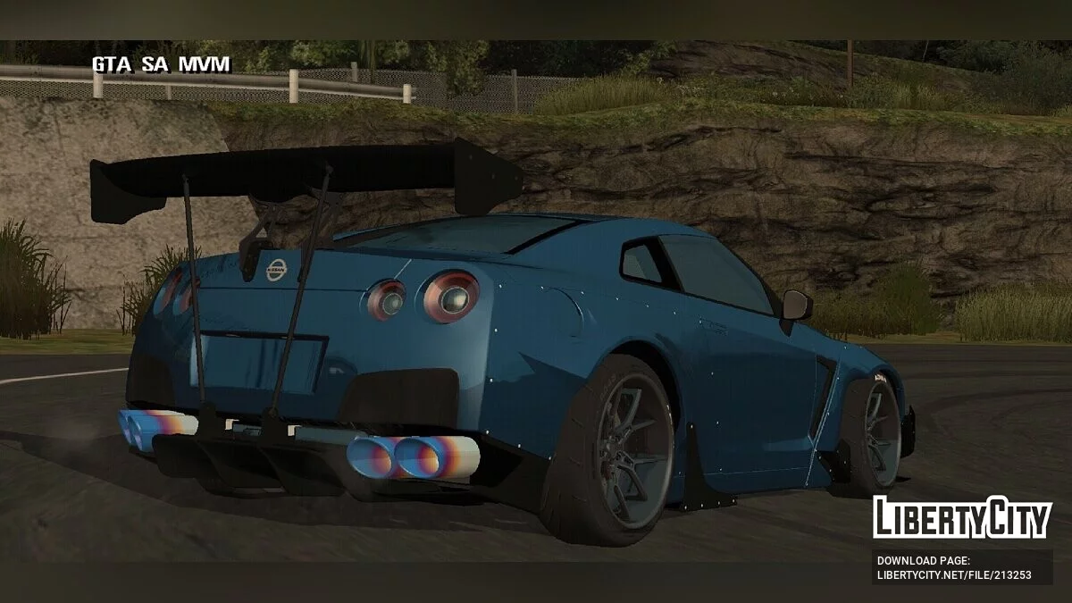 Nissan GTR R35 / GTA San Andreas (iOS, Android)