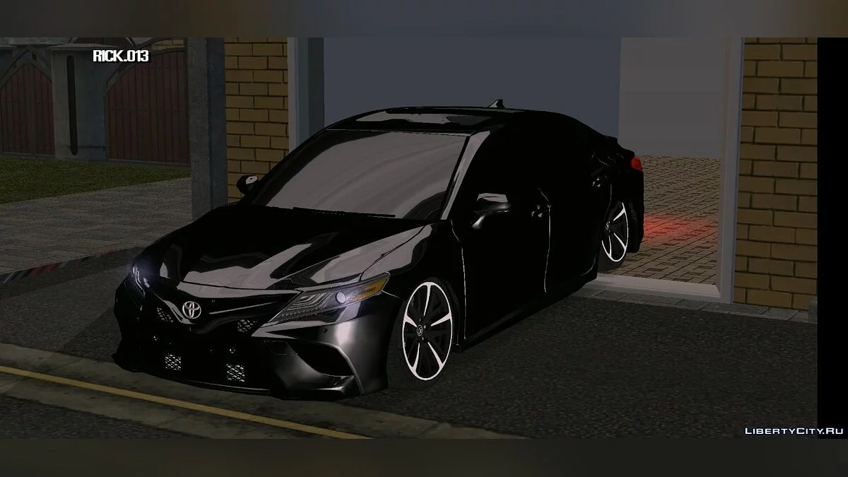 Toyota Camry V70 Oper / GTA San Andreas (iOS, Android)