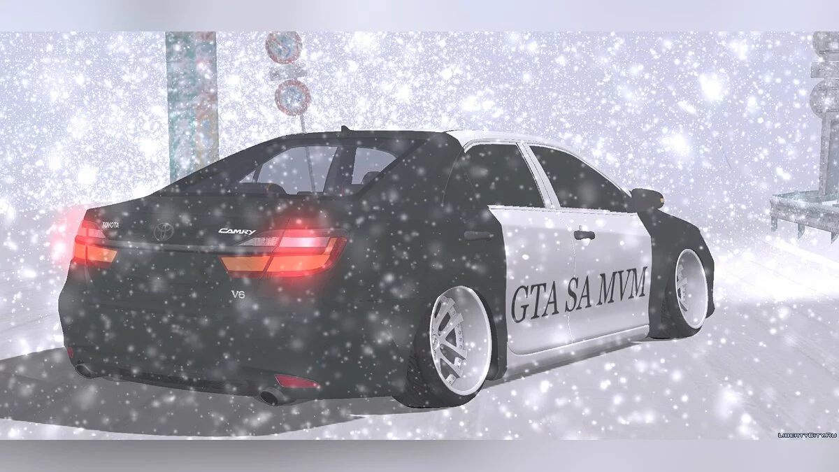 Toyota Camry / GTA San Andreas (iOS, Android)