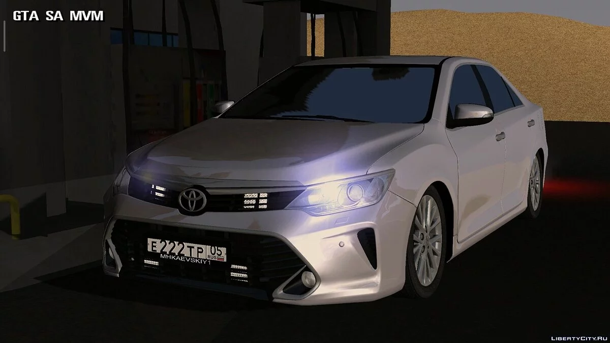 Toyota Camry / GTA San Andreas (iOS, Android)