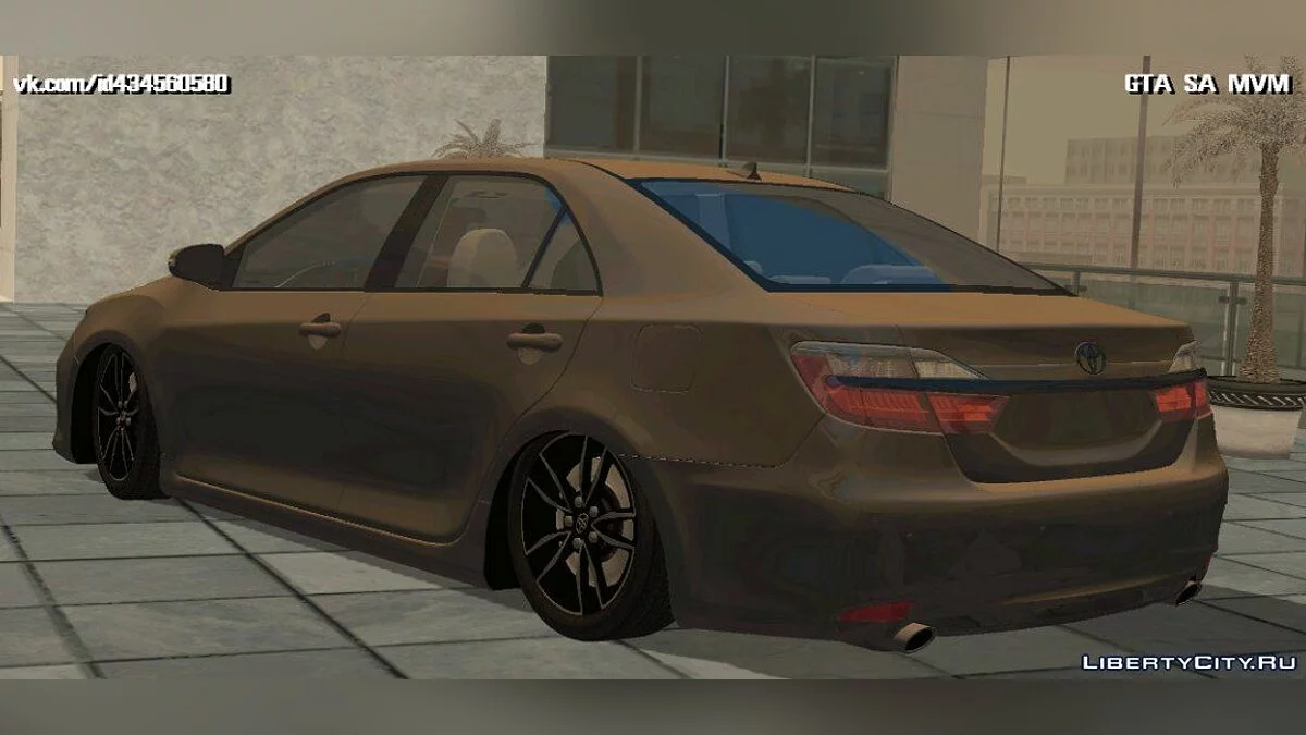 Toyota Camry / GTA San Andreas (iOS, Android)