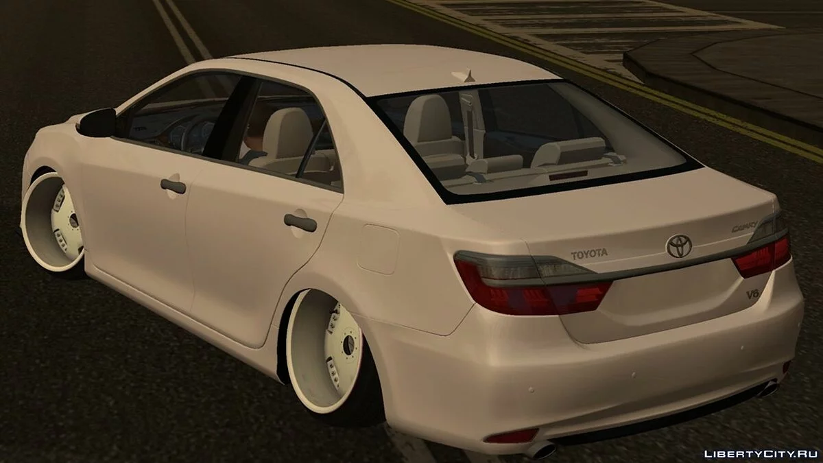 Toyota Camry v55 / GTA San Andreas (iOS, Android)