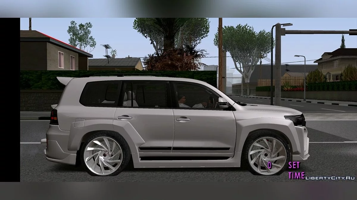 Toyota Land Cruiser / GTA San Andreas (iOS, Android)