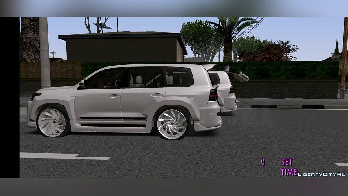 Toyota Land Cruiser / GTA San Andreas (iOS, Android)