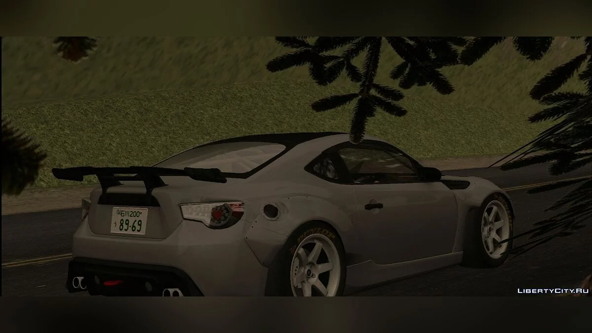 Toyota GT86 / GTA San Andreas (iOS, Android)