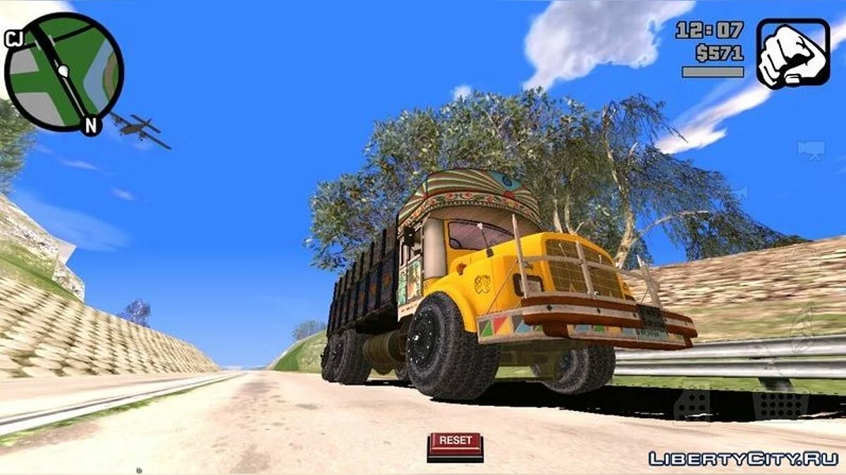 Tata Indian Truck / GTA San Andreas (iOS, Android)