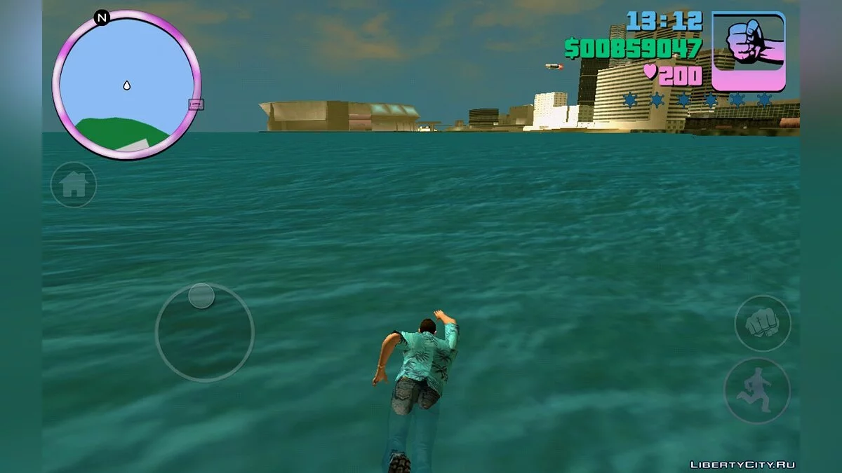 Плавание и паркур (android) / GTA Vice City (iOS, Android)
