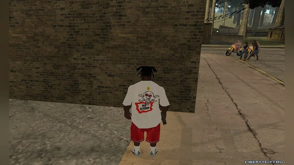 Man with Ice Cream T-shirt / GTA San Andreas
