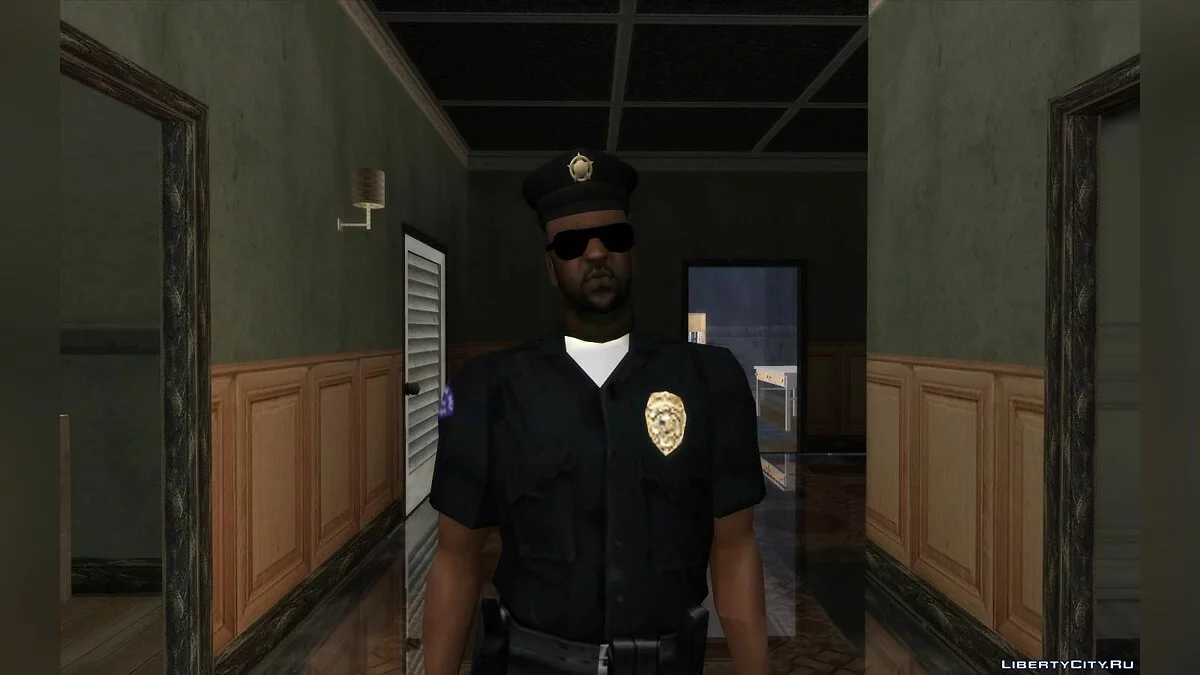 Свит в униформе C.R.A.S.H / GTA San Andreas
