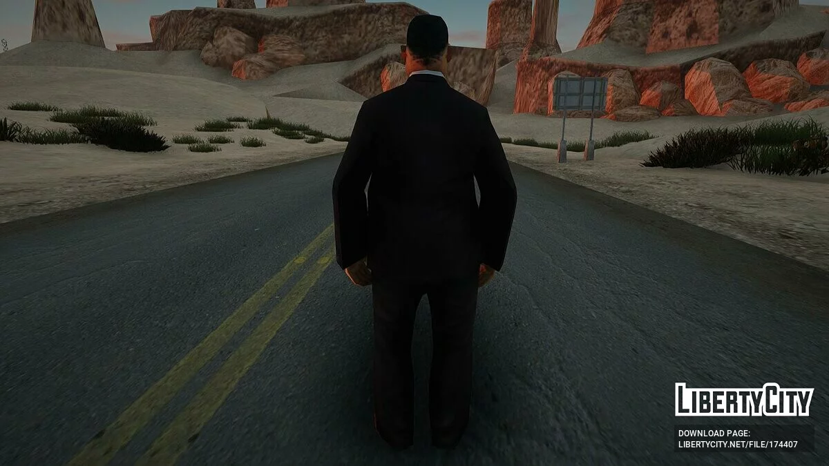 Большой Медведь в костюме / GTA San Andreas