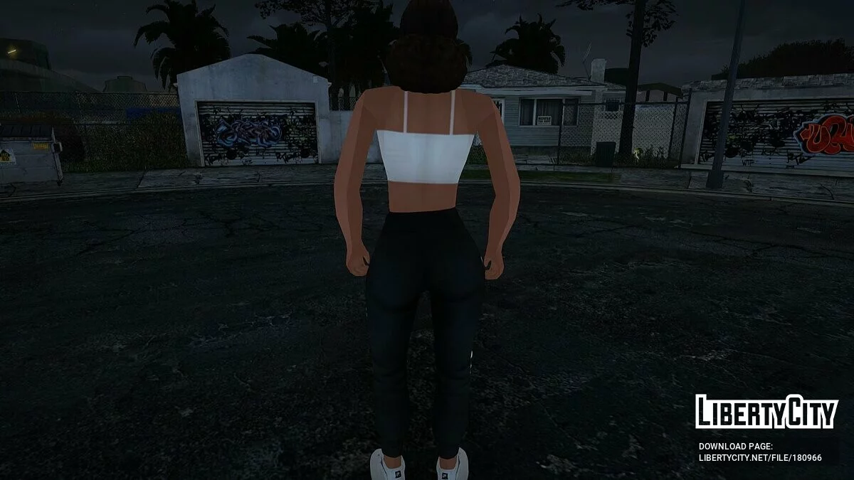 Девушка в очках / GTA San Andreas