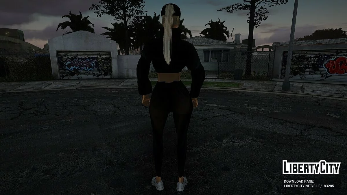 Девушка в спортивном костюме / GTA San Andreas