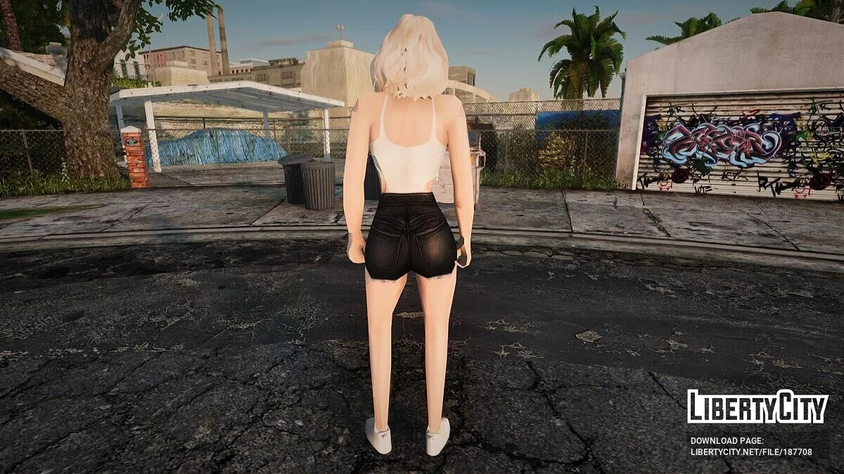 Девушка в коротких шортах / GTA San Andreas