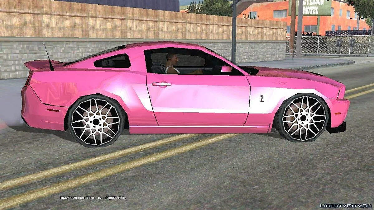 Ford Mustang Shelby 2013 / GTA San Andreas (iOS, Android)