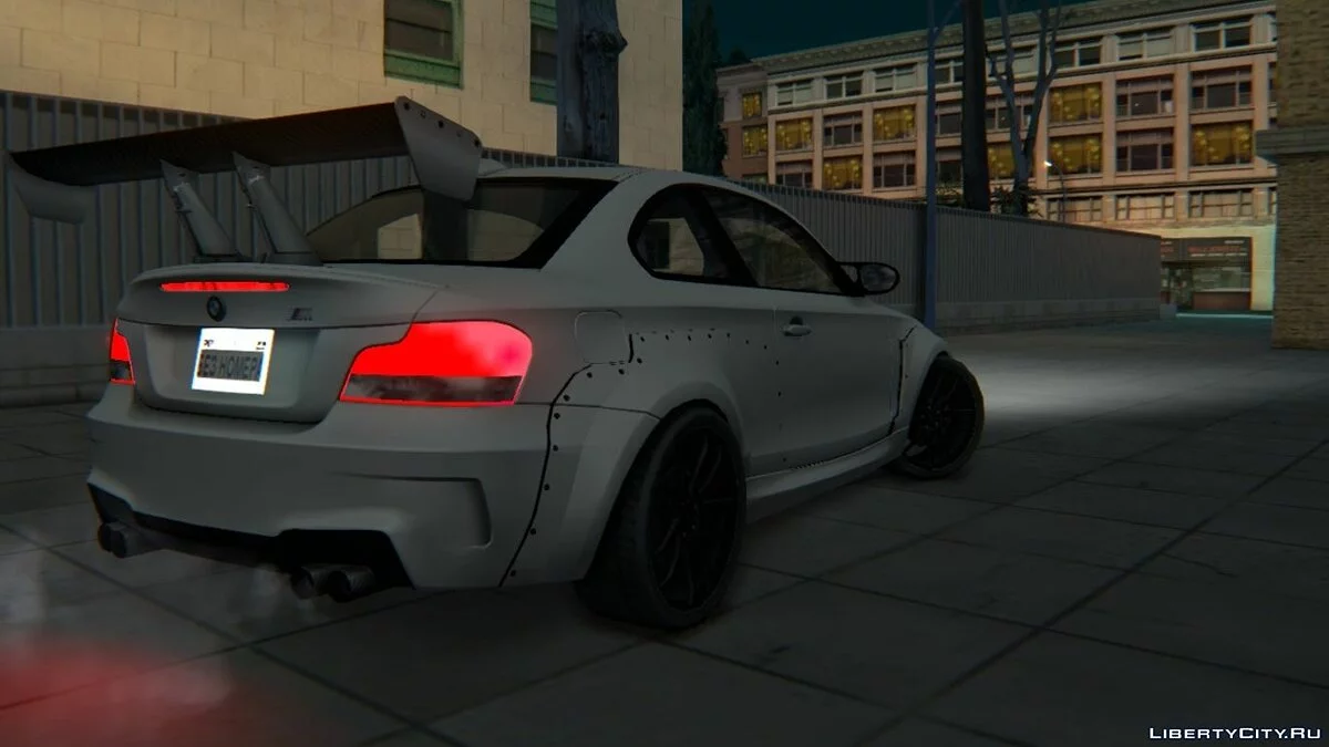 BMW 1 Series M / GTA San Andreas