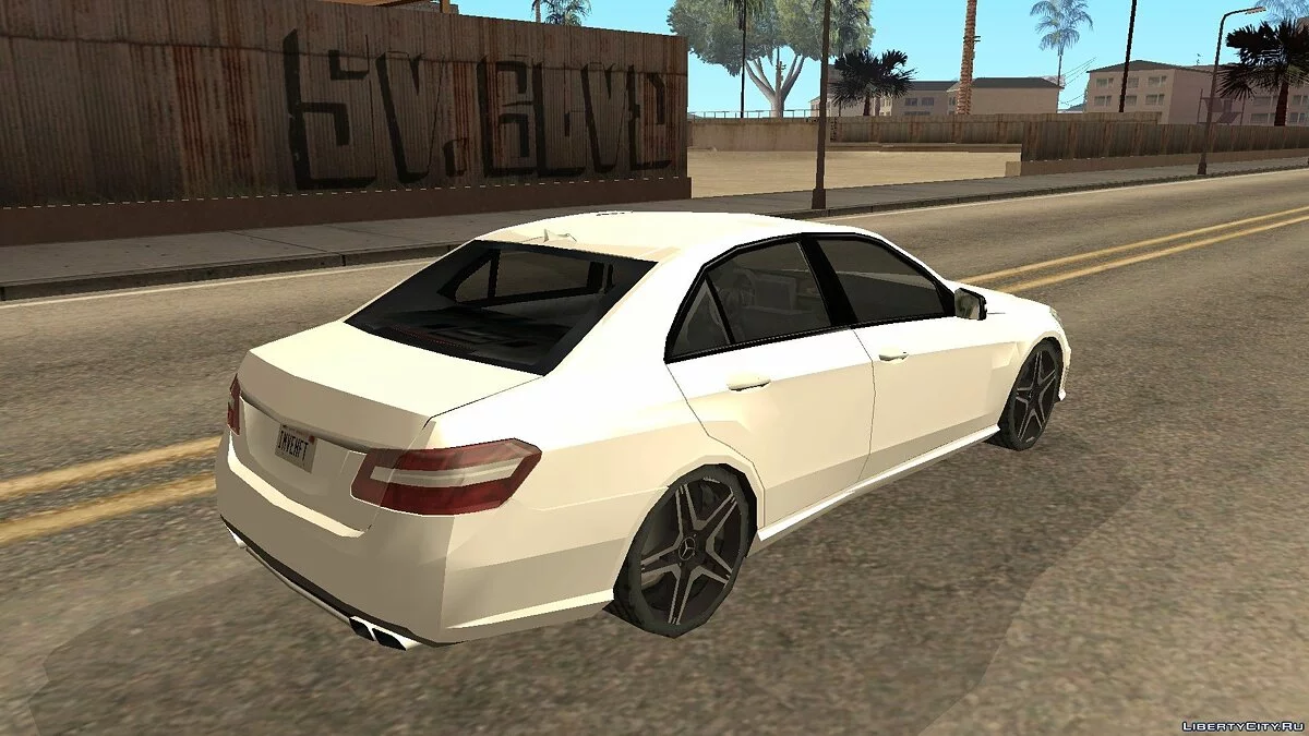 Mercedes-Benz E63 W212 / GTA San Andreas