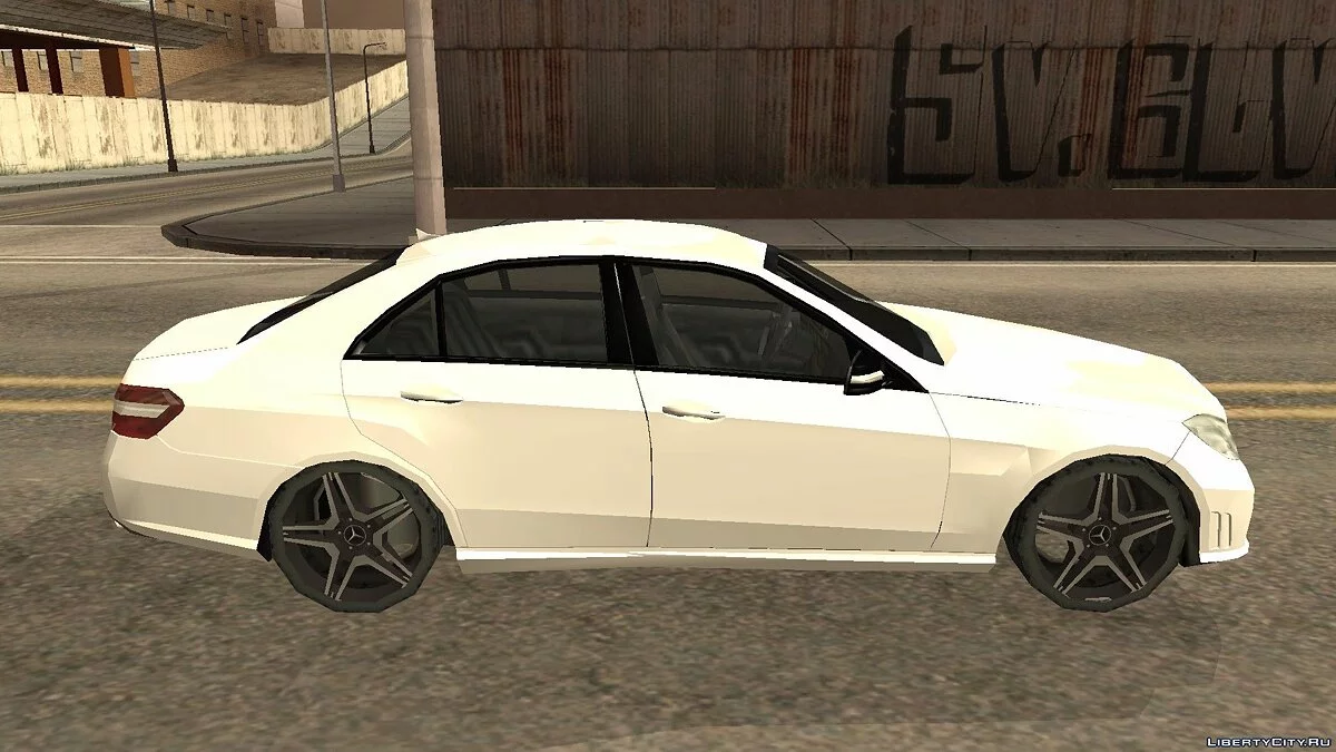 Mercedes-Benz E63 W212 / GTA San Andreas