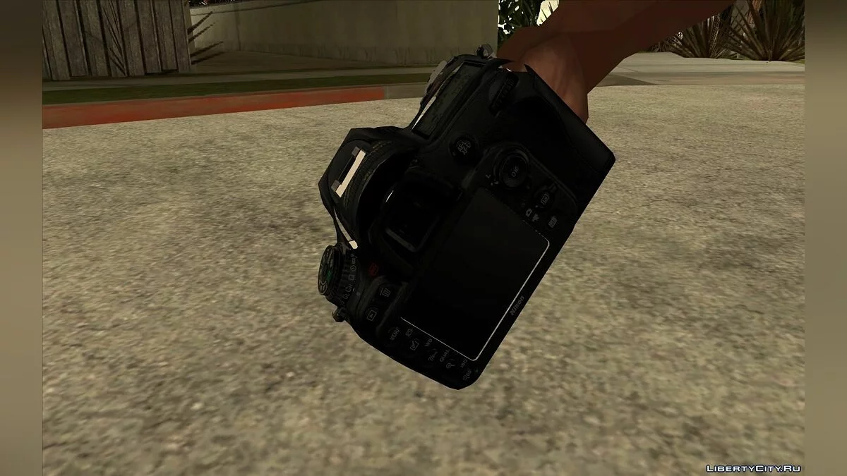Зеркальная камера Nikon D600 / GTA San Andreas
