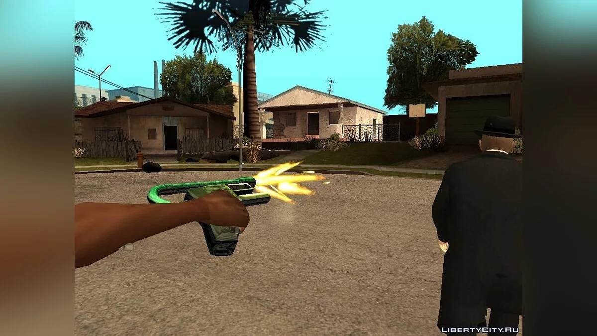Пистолет главного героя фильма Зелёный Шершень / GTA San Andreas