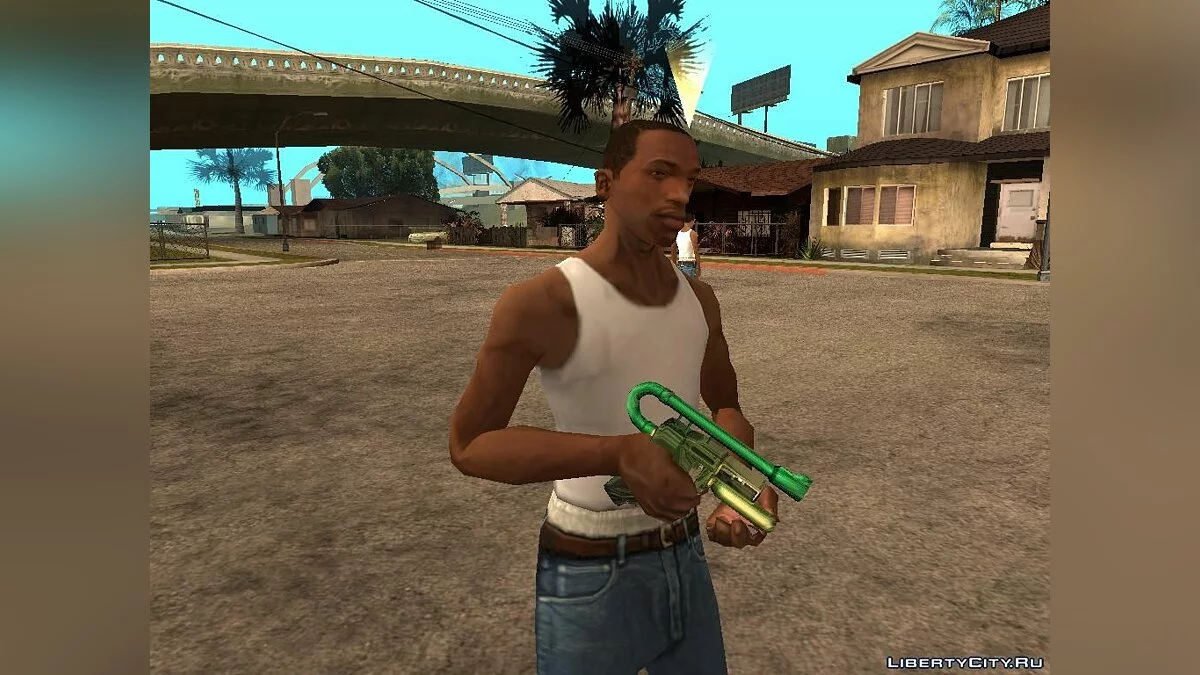 Пистолет главного героя фильма Зелёный Шершень / GTA San Andreas